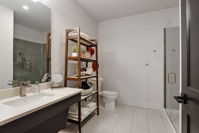 303 31st Ave N Apt 206, Nashville, TN 37203