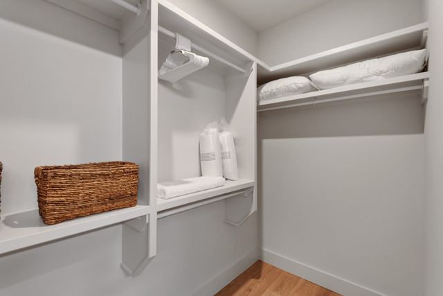 303 31st Ave N Apt 206, Nashville, TN 37203