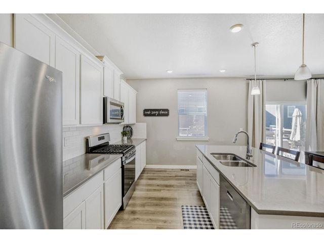 333 N 64th Ave, Greeley, CO 80634