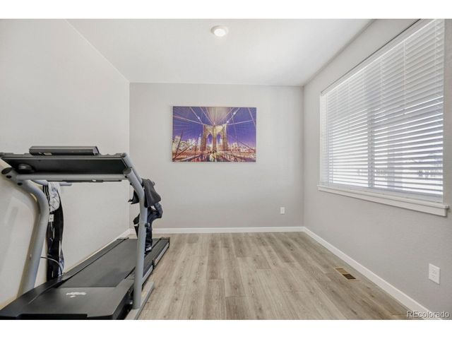 333 N 64th Ave, Greeley, CO 80634