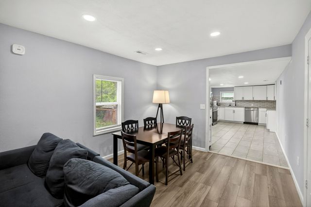 4317&4319 Davison Road, Ravenel, SC 29470