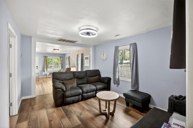 4317&4319 Davison Road, Ravenel, SC 29470