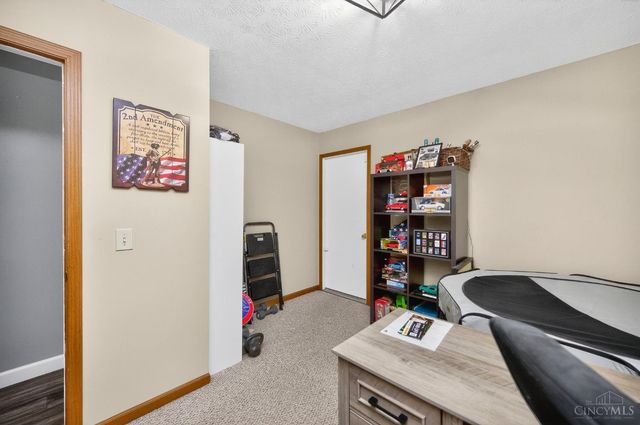 5860 Newtonsville Hutchinson Rd, Wayne Twp, OH 45103