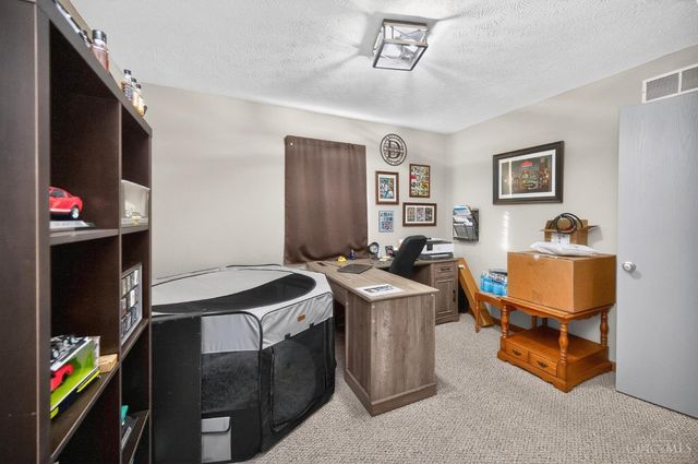 5860 Newtonsville Hutchinson Rd, Wayne Twp, OH 45103