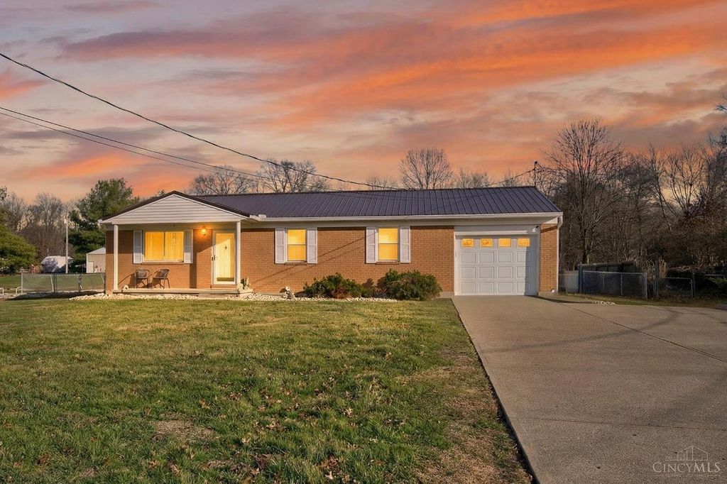 5860 Newtonsville Hutchinson Rd, Wayne Twp, OH 45103