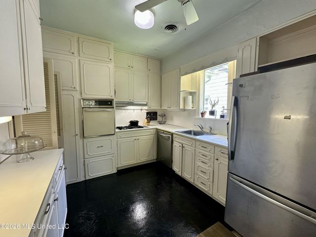 1820 Piedmont Street, Jackson, MS 39202