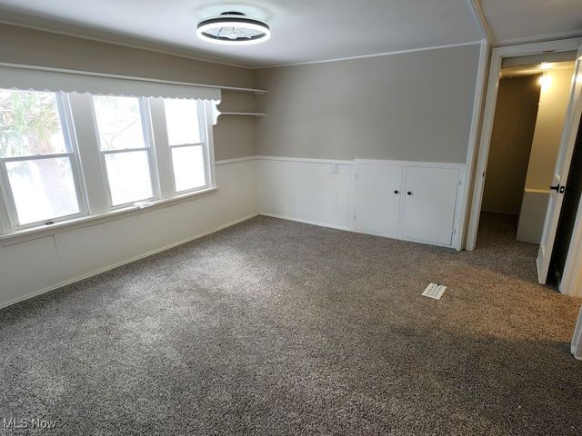 4601 E Sprague Road, Independence, OH 44131