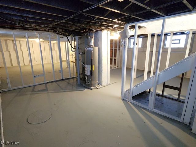 4601 E Sprague Road, Independence, OH 44131