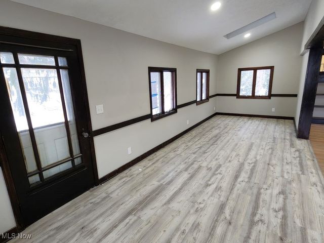 4601 E Sprague Road, Independence, OH 44131