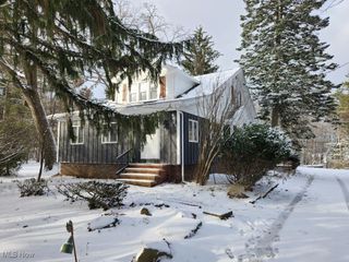 4601 E Sprague Road, Independence, OH 44131