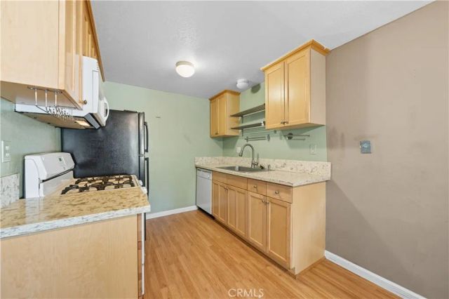 1000 Central 8, Riverside, CA 92507