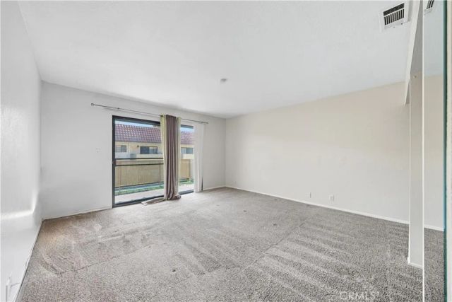 1000 Central 8, Riverside, CA 92507