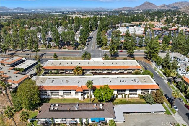 1000 Central 8, Riverside, CA 92507