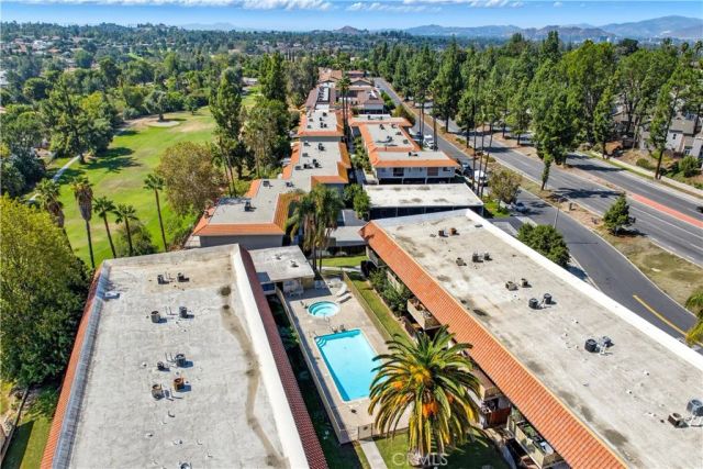 1000 Central 8, Riverside, CA 92507