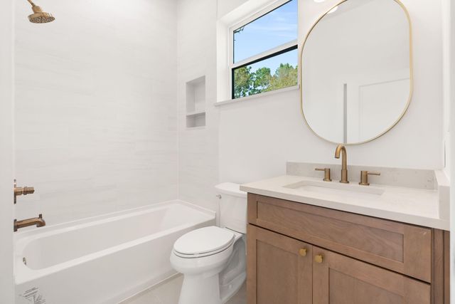 311 Mcdaniel Dr, Magnolia, TX 77354