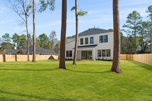 311 Mcdaniel Dr, Magnolia, TX 77354