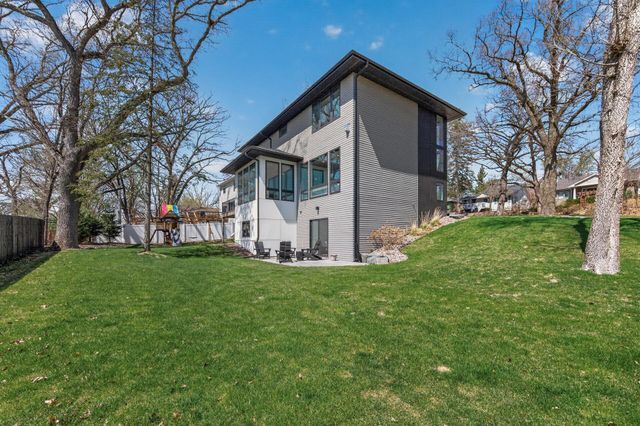 92 Birch Street, Mahtomedi, MN 55115