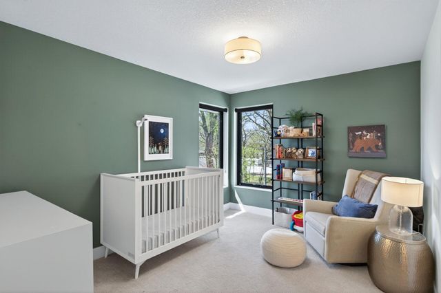 92 Birch Street, Mahtomedi, MN 55115