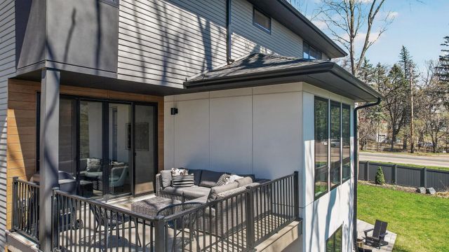 92 Birch Street, Mahtomedi, MN 55115