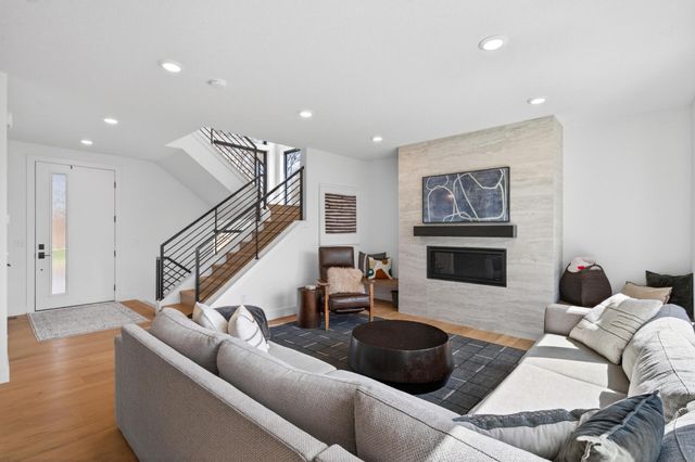 92 Birch Street, Mahtomedi, MN 55115
