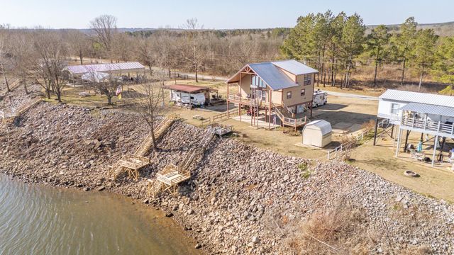 230 SILVER WATER LN, Counce, TN 38326