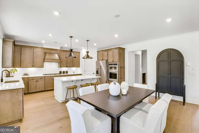302 Rockledge Bend, Powder Springs, GA 30127
