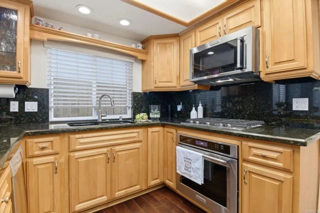 9165 Les Road, Santee, CA 92071