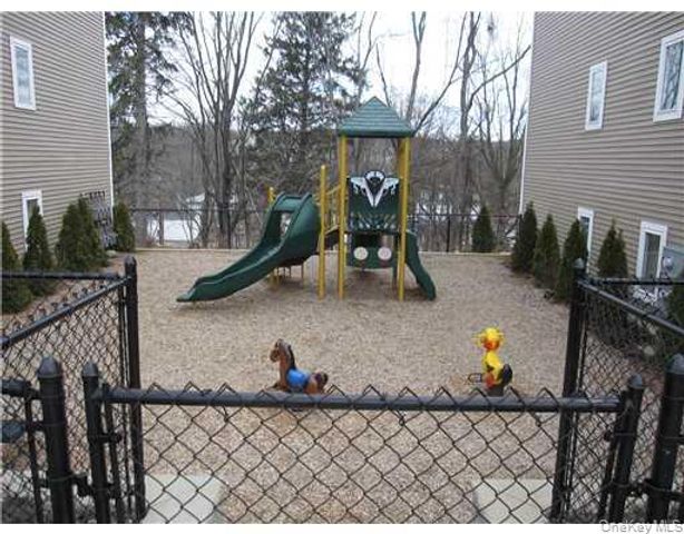 110 Tondo Circle, Harriman, NY 10926