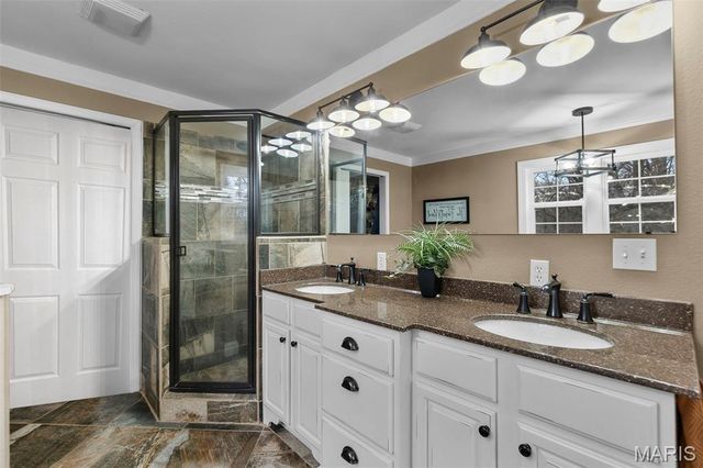 15676 State Highway Ad, Dexter, MO 63841