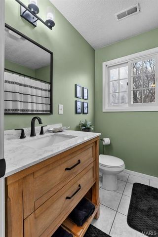 15676 State Highway Ad, Dexter, MO 63841