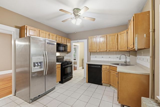 34 Common St, Braintree, MA 02184