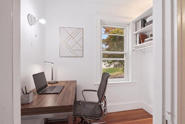 34 Common St, Braintree, MA 02184