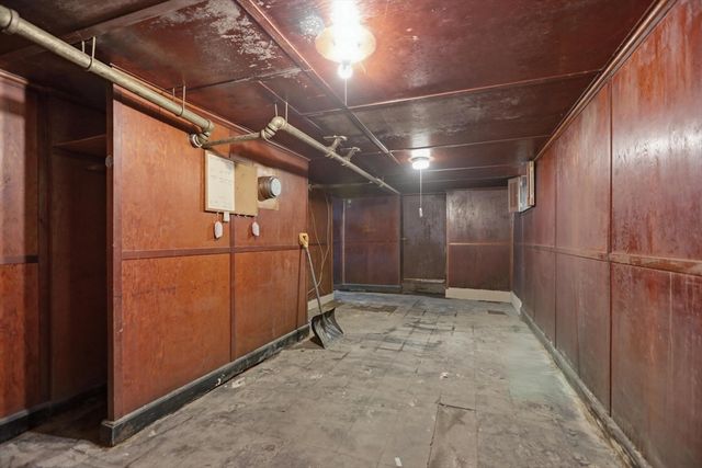 34 Common St, Braintree, MA 02184