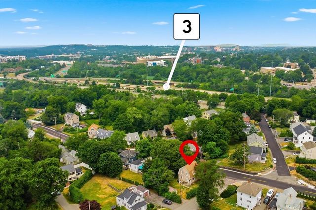 34 Common St, Braintree, MA 02184