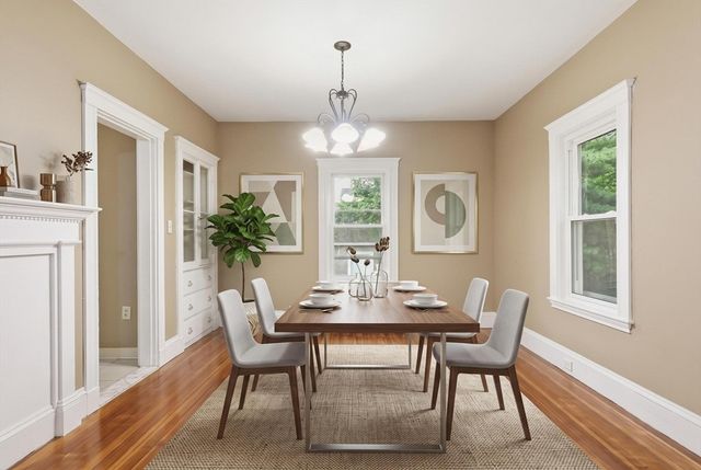 34 Common St, Braintree, MA 02184