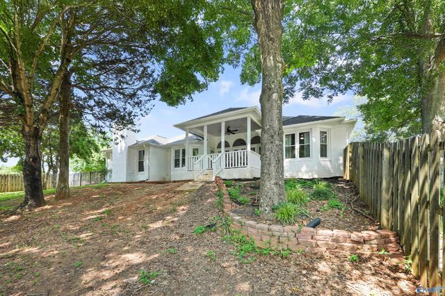 306 Golden Russet Circle, Harvest, AL 35749