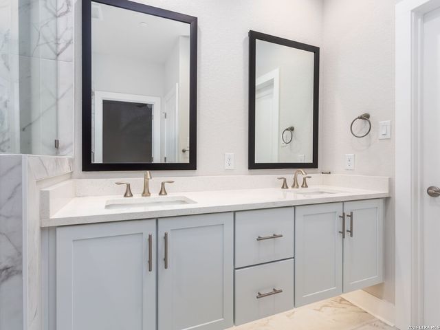 413 MCMILLAN PL, San Antonio, TX 78210