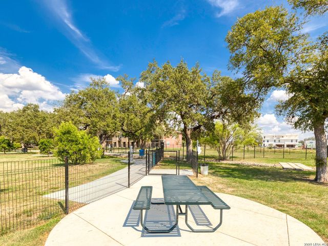413 MCMILLAN PL, San Antonio, TX 78210