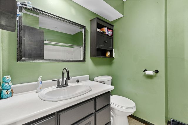 411 Scandia Avenue, Des Moines, IA 50315