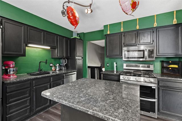411 Scandia Avenue, Des Moines, IA 50315
