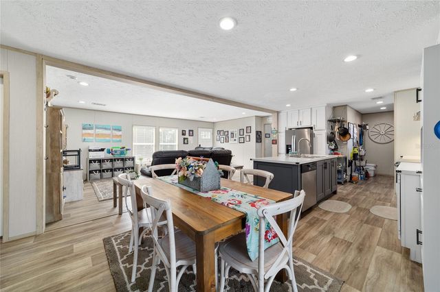 18427 SW 60TH STREET, Dunnellon, FL 34432