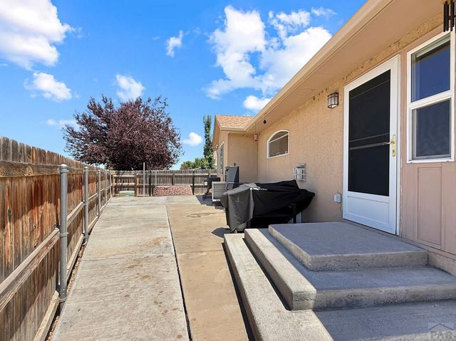 3315 Bighorn Ct, Pueblo, CO 81005