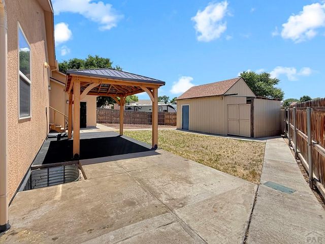 3315 Bighorn Ct, Pueblo, CO 81005