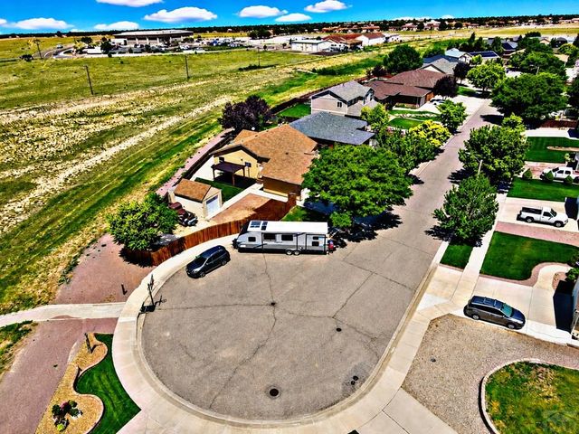 3315 Bighorn Ct, Pueblo, CO 81005