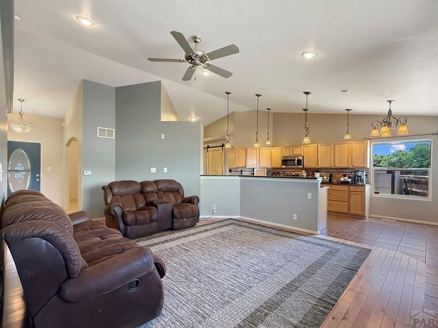 3315 Bighorn Ct, Pueblo, CO 81005