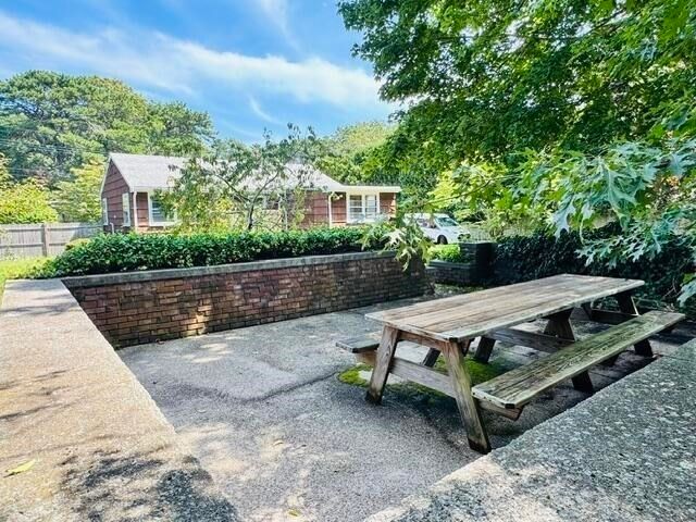 11 Pamet Rd, Yarmouth, MA 02673