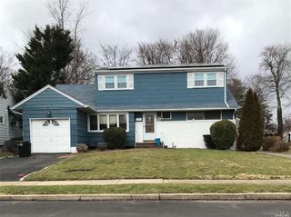 2681 Ray Place, Bellmore, NY 11710