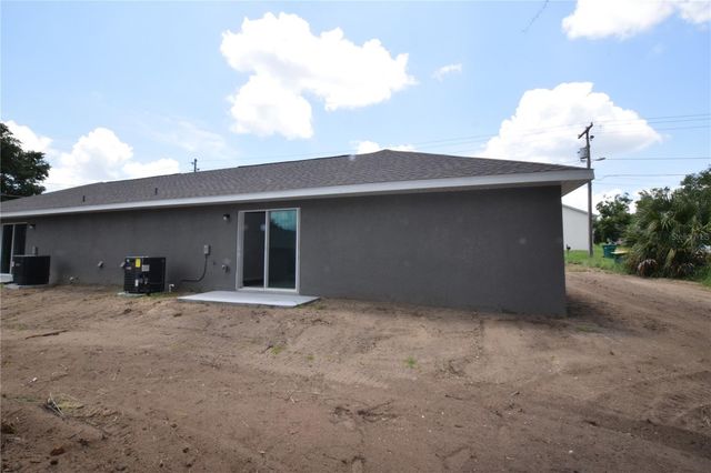 925 E MCDONALD AVENUE, Eustis, FL 32726