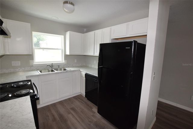925 E MCDONALD AVENUE, Eustis, FL 32726