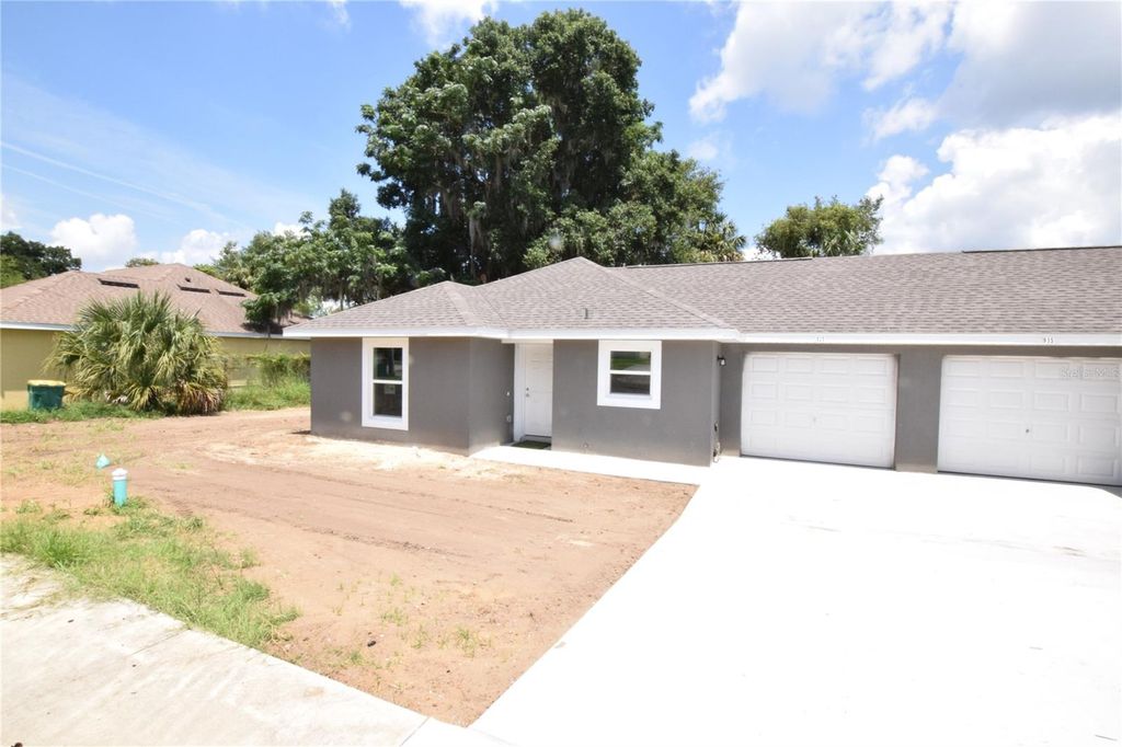 925 E MCDONALD AVENUE, Eustis, FL 32726